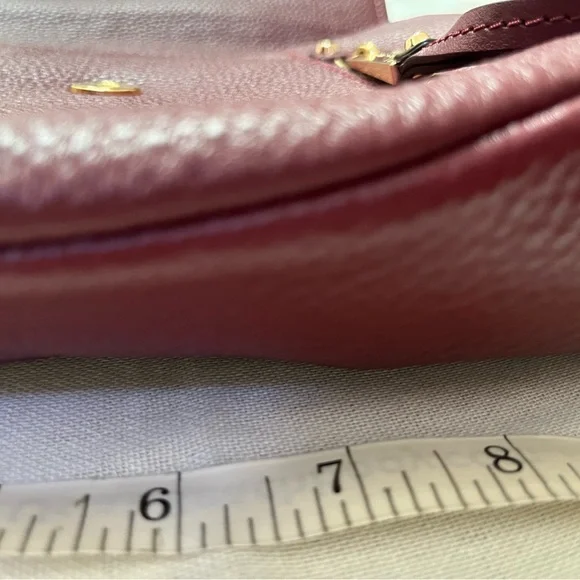 Michael Kors Evie leather medium shoulder bag with flap in Burgundy EC - Picture 4 of 12